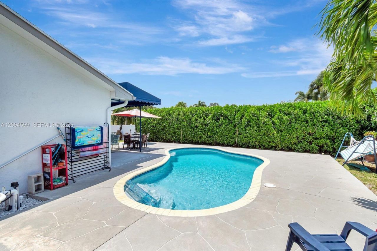 654 Bunting Dr , Delray Beach, FL 33444 Photo