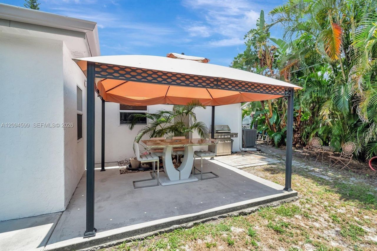 654 Bunting Dr , Delray Beach, FL 33444 Photo