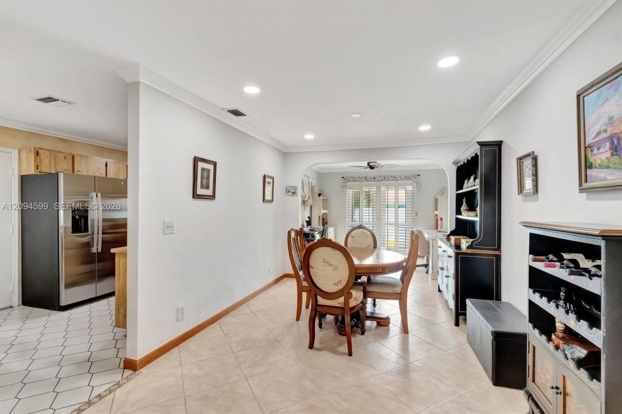 654 Bunting Dr , Delray Beach, FL 33444 Photo