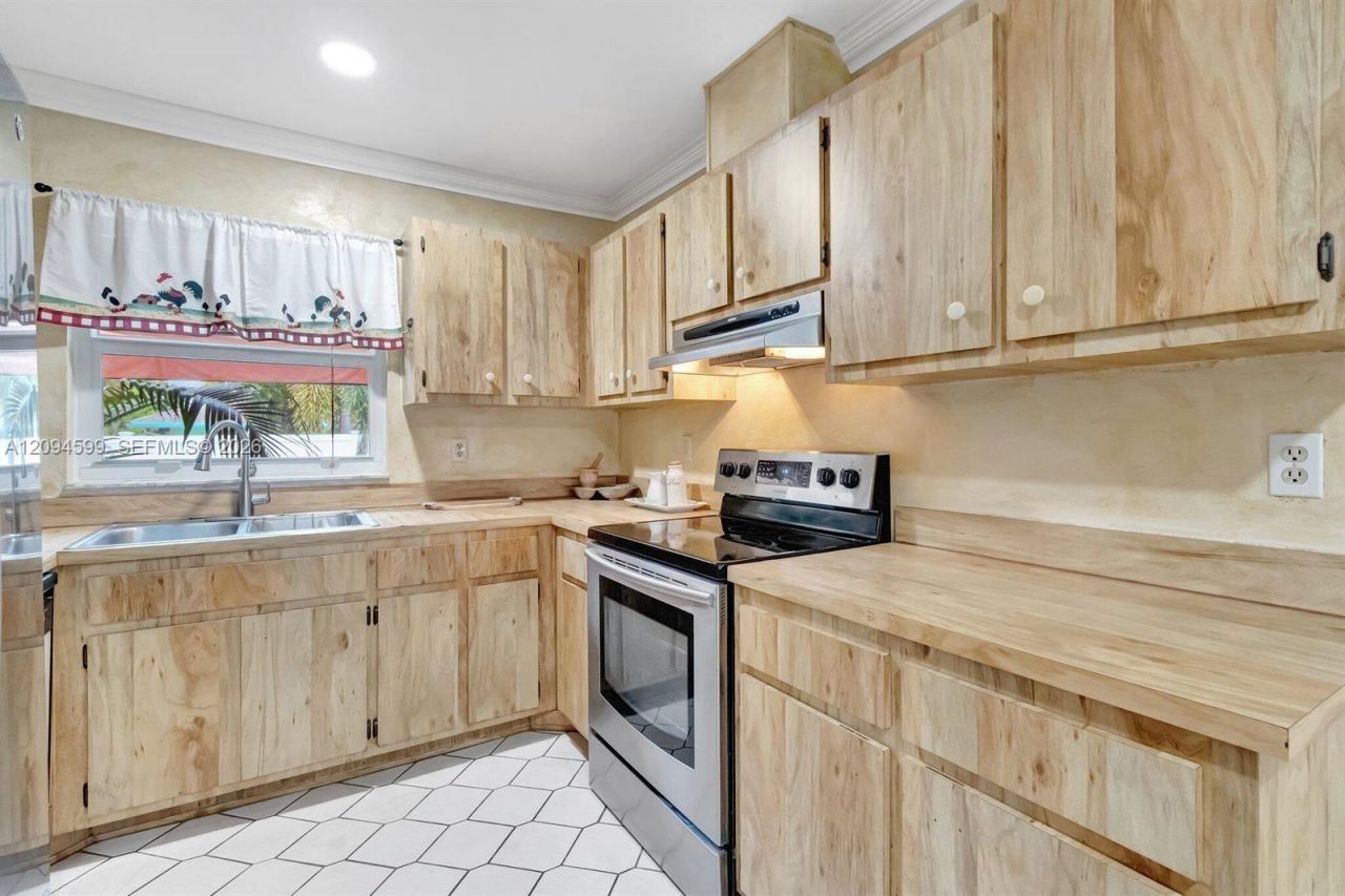 654 Bunting Dr , Delray Beach, FL 33444 Photo