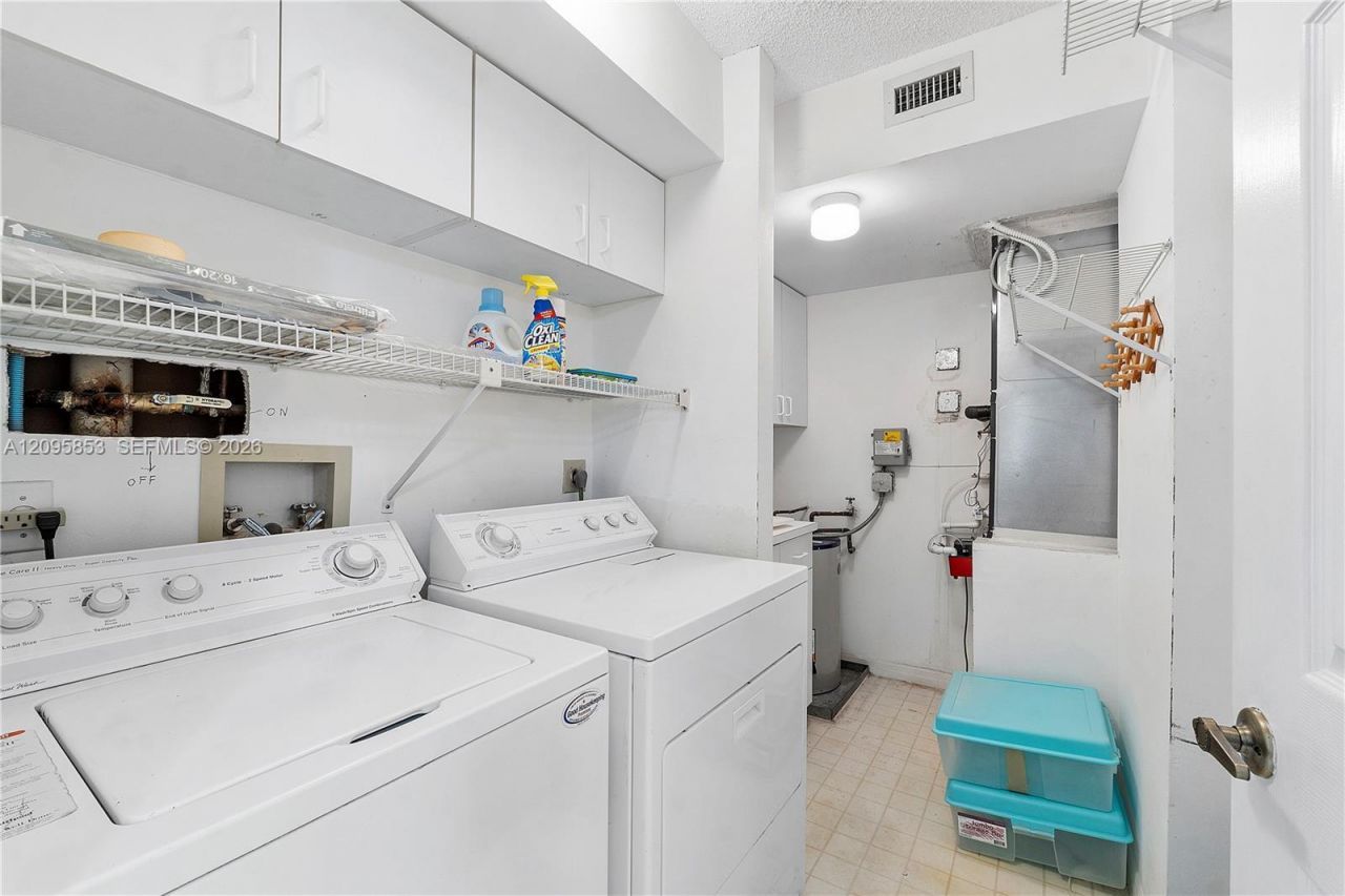 2580 NW 103rd Ave , Unit 203, Sunrise, FL 33322 Photo