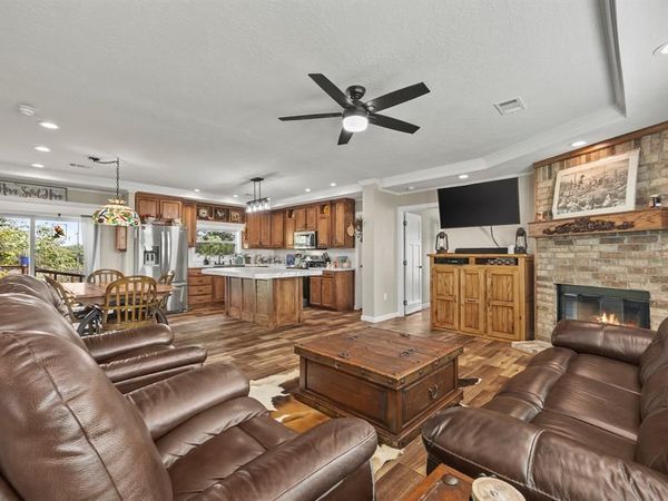 3258 E I-30, Greenville, TX 75402