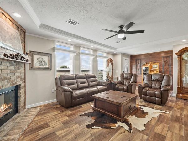 3258 E I-30, Greenville, TX 75402