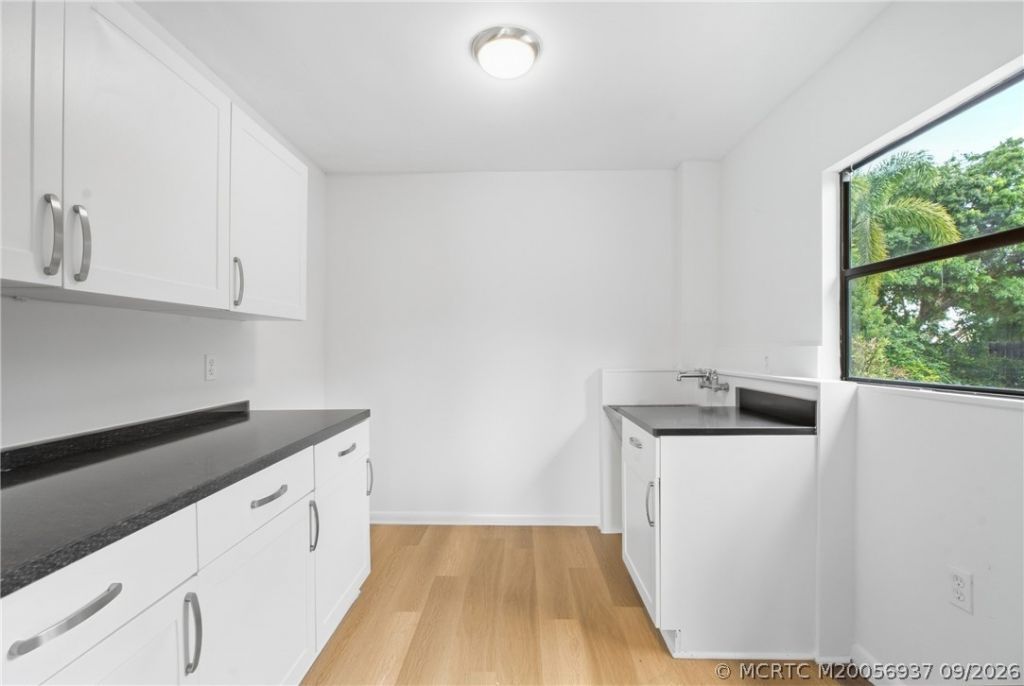 807 SE Weir Street , Stuart, FL 34994 Photo