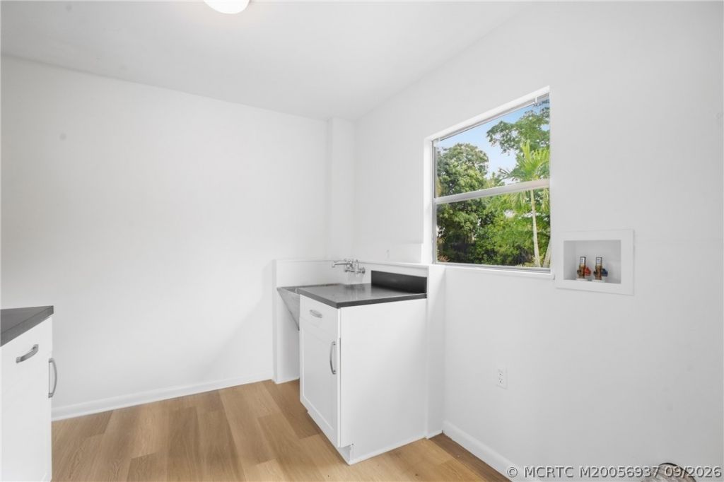 807 SE Weir Street , Stuart, FL 34994 Photo