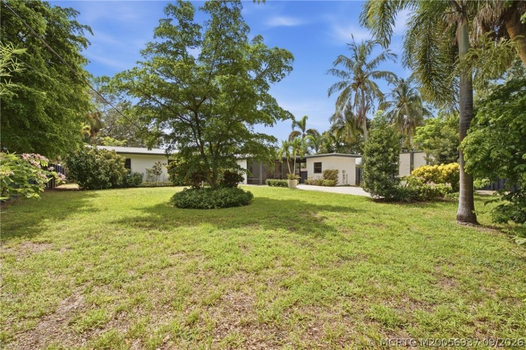 807 SE Weir Street , Stuart, FL 34994 Photo