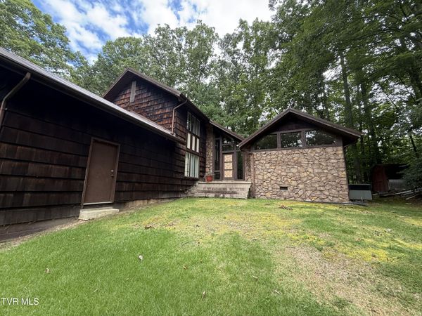 8931 Tanager Road, Wise, VA 24293