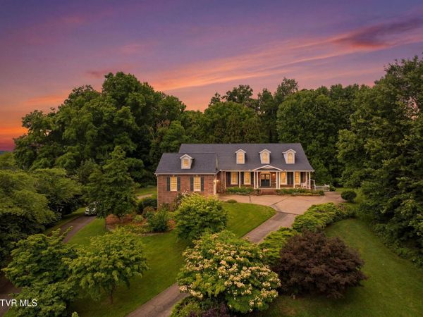 115 Sterling Springs Drive, Johnson City, TN 37604