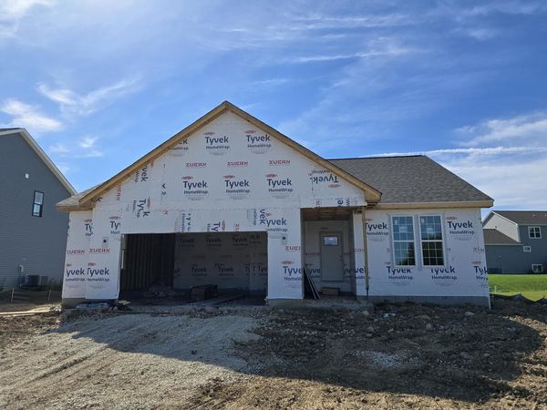1479 Patton DRIVE, Hartford, WI 53027