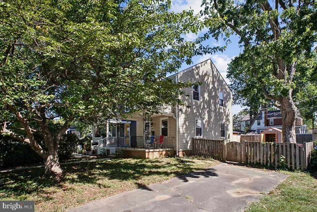 6003 Williamsburg Road, Alexandria, VA 22303 Main Photo