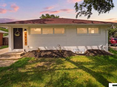 6620 BENTON Street, Lincoln, NE 68507