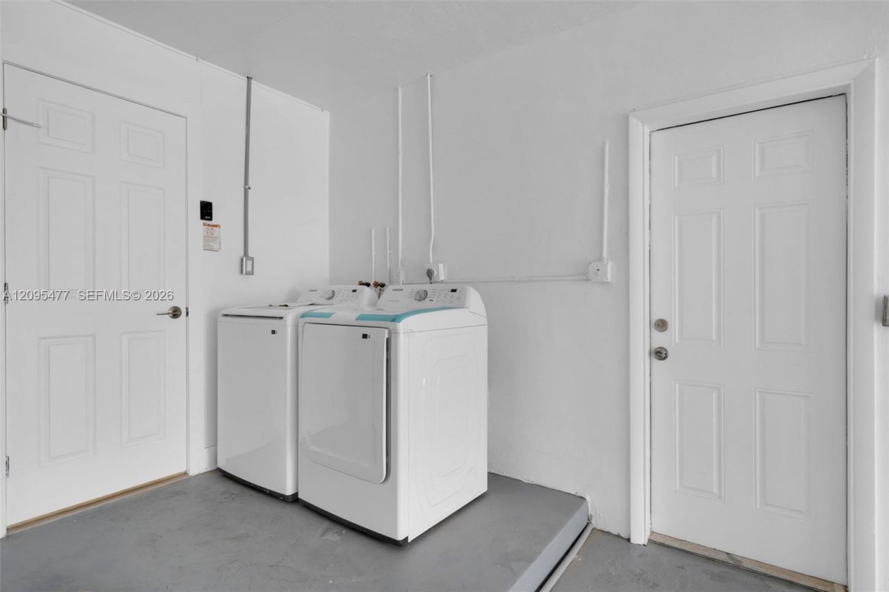 3920 Hayes St , Hollywood, FL 33021 Photo