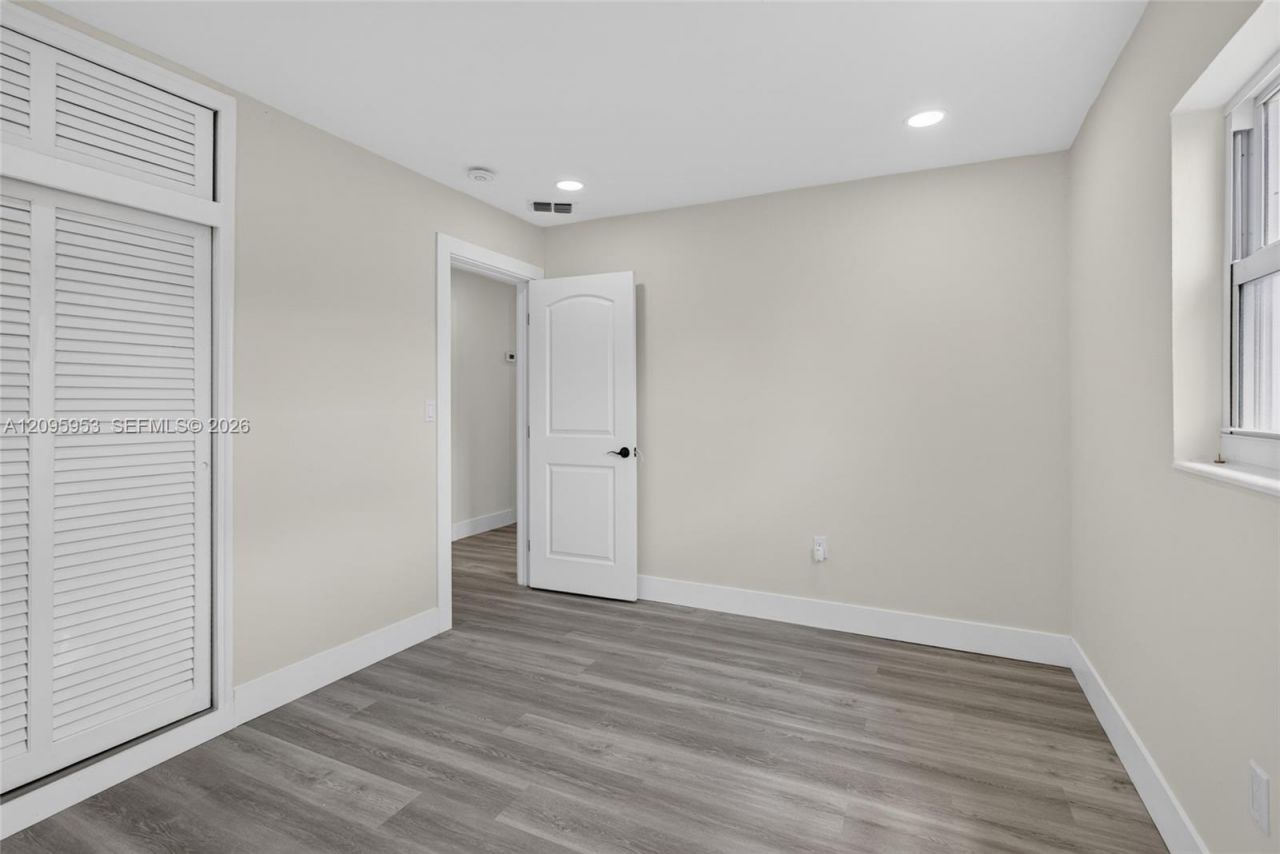 320 N 70th Ter, Hollywood, FL 33024 Photo
