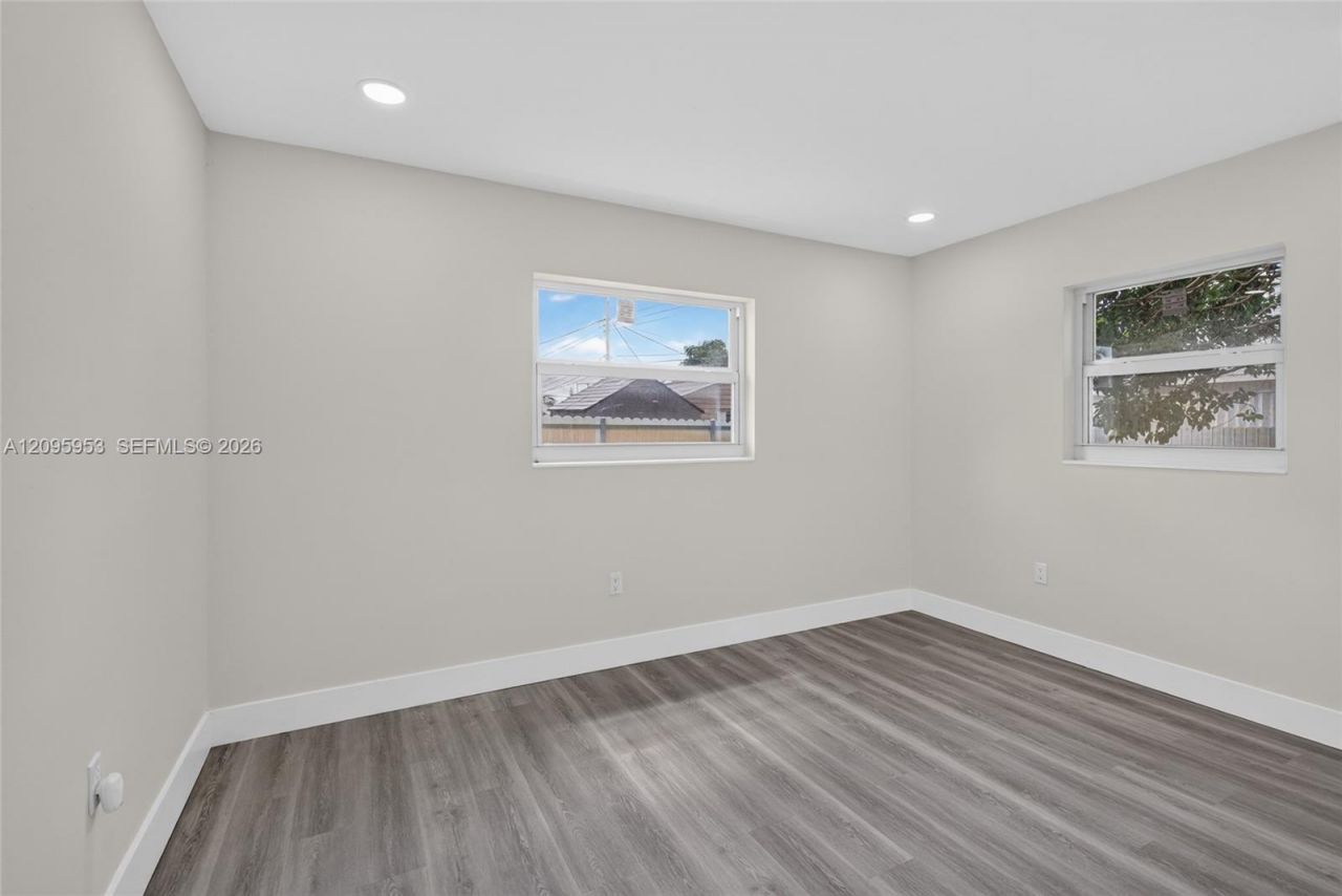 320 N 70th Ter, Hollywood, FL 33024 Photo