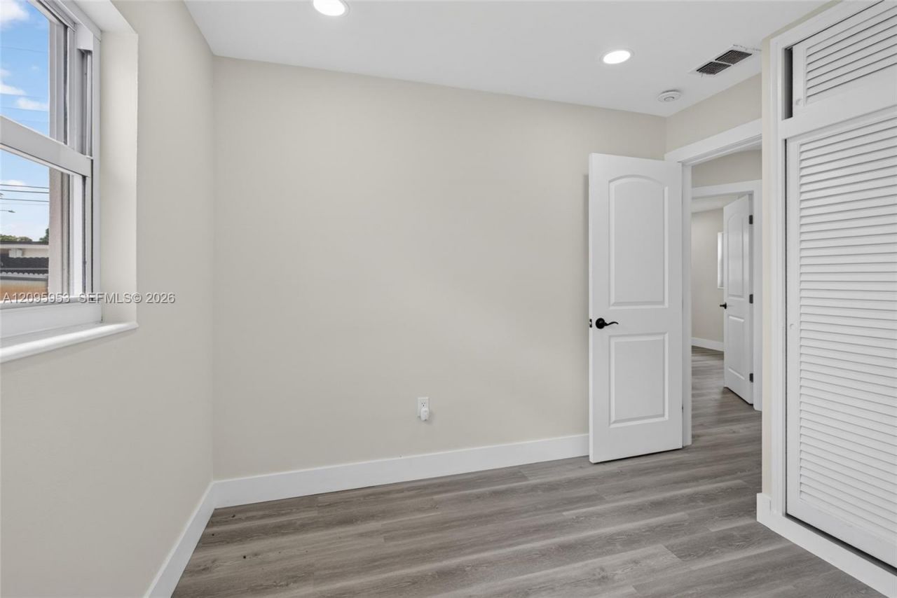 320 N 70th Ter, Hollywood, FL 33024 Photo