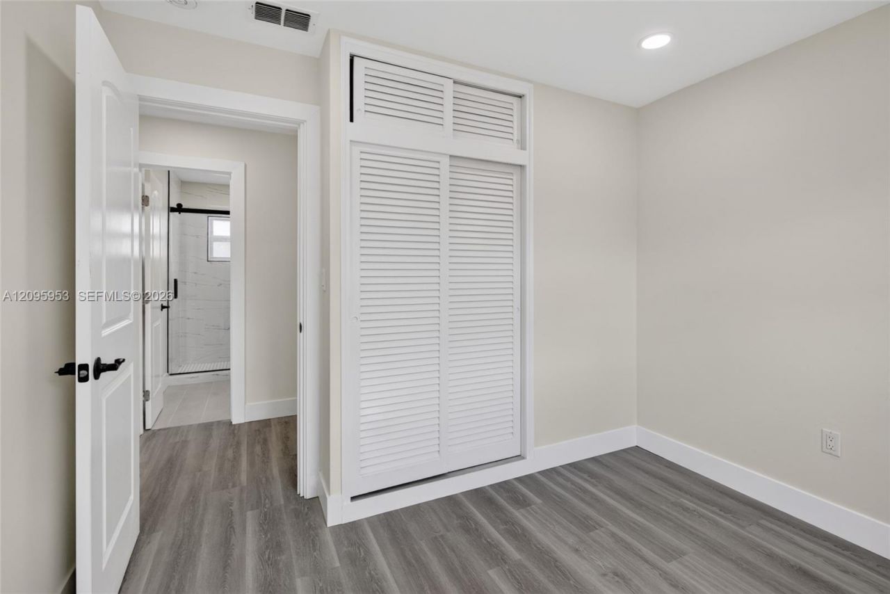 320 N 70th Ter, Hollywood, FL 33024 Photo