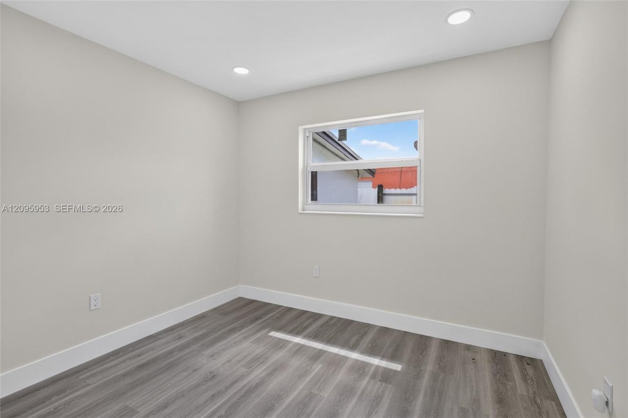 320 N 70th Ter, Hollywood, FL 33024 Photo