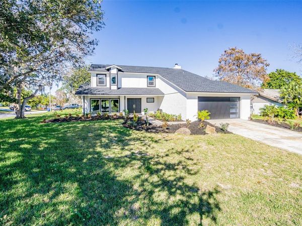6379 CONNIEWOOD SQUARE , NEW PORT RICHEY, FL 34653