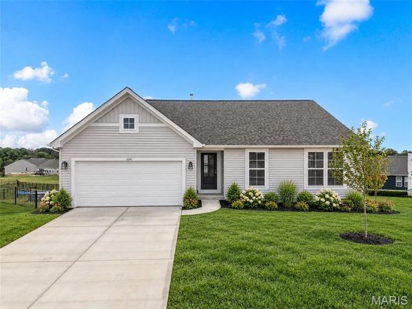 1041 Park Hills Parkway , Troy, MO 63379