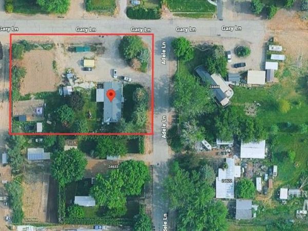 13821 Gary Ln, Caldwell, ID 83607