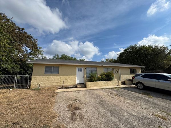 128 Coers CIR, Unit A, San Marcos, TX 78666