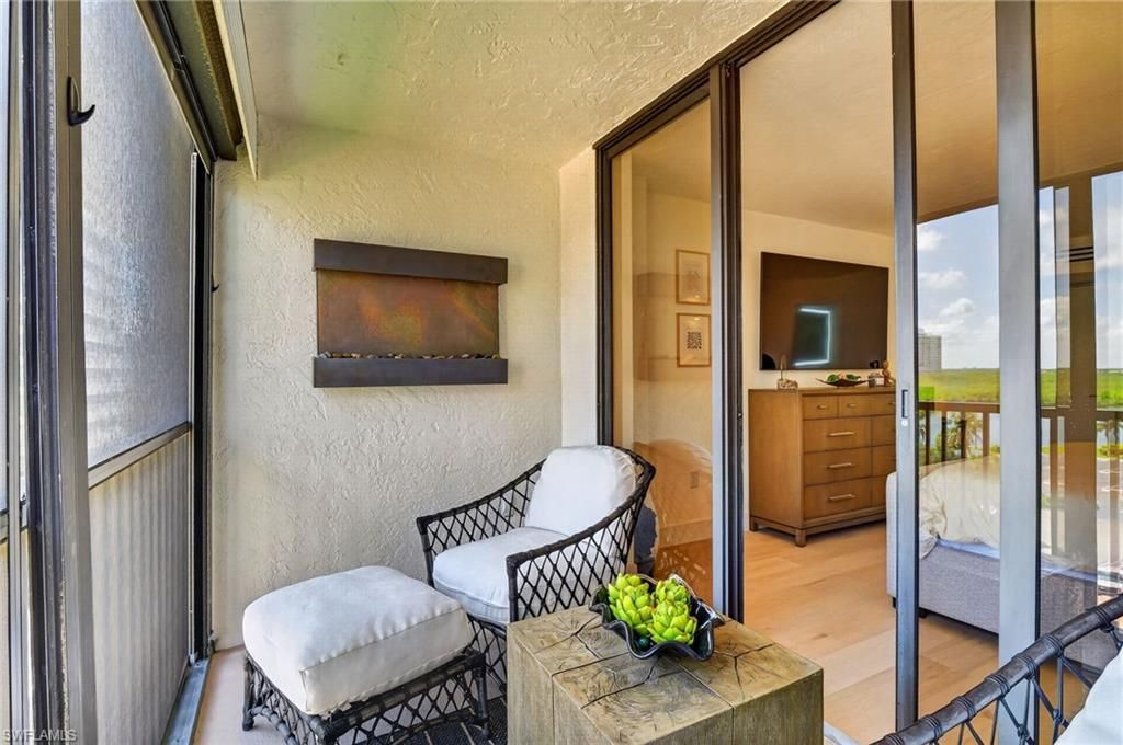 11 Bluebill Ave , Unit 606, Naples, FL 34108 Photo