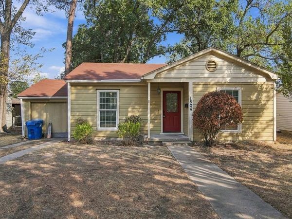 1524 Maplewood Avenue, Corsicana, TX 75110