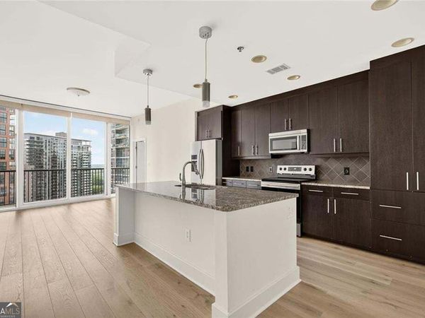 1080 Peachtree Street NE, Unit 2004, Atlanta, GA 30309