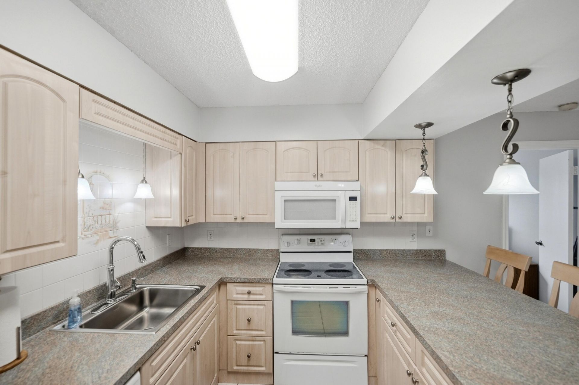 105 SE Village Drive, Port Saint Lucie, FL 34952 Photo