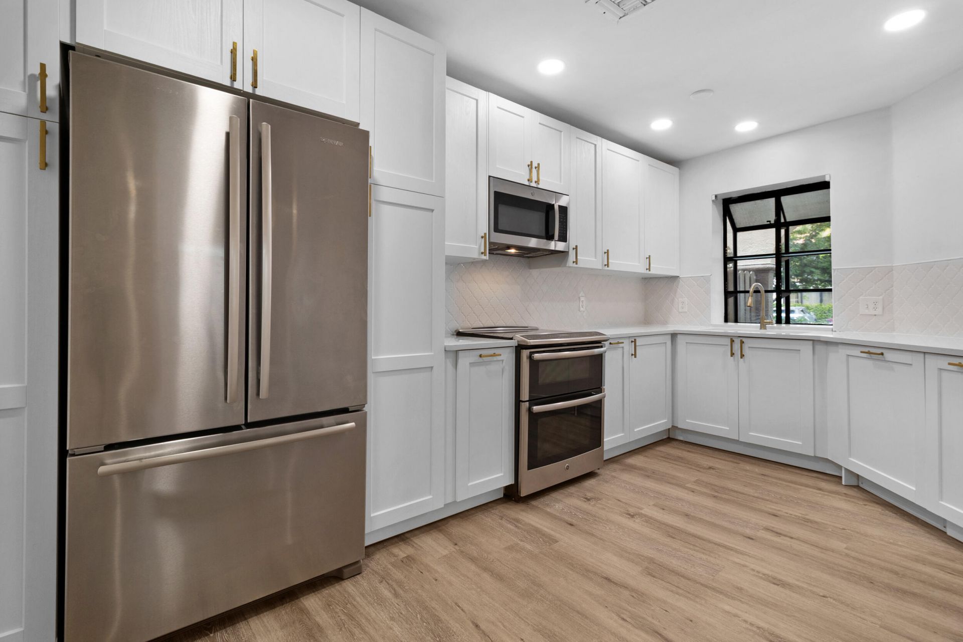 5250 Europa Drive, Unit B, Boynton Beach, FL 33437 Photo