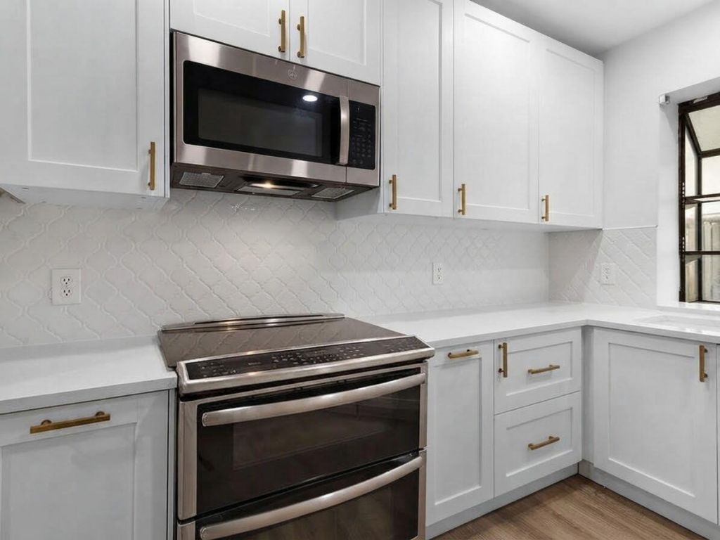 5250 Europa Drive, Unit B, Boynton Beach, FL 33437 Photo