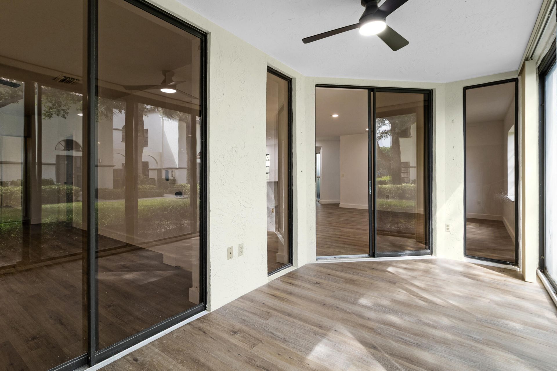 5250 Europa Drive, Unit B, Boynton Beach, FL 33437 Photo
