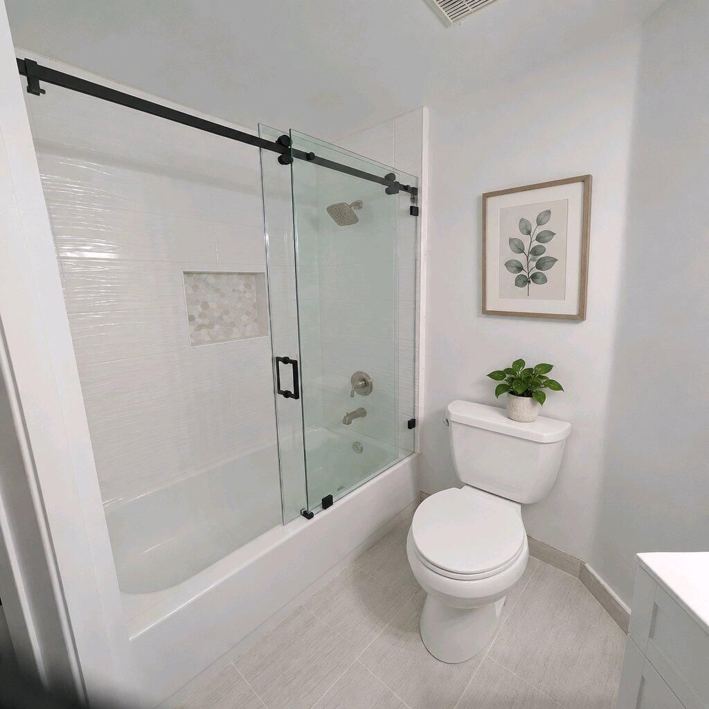 5250 Europa Drive, Unit B, Boynton Beach, FL 33437 Photo