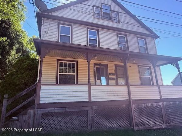 40 Almond Street, Wilkes-Barre, PA 18702