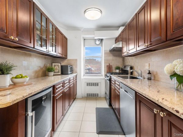 64-11 99th Streets , Unit 304, Rego Park, NY 11374