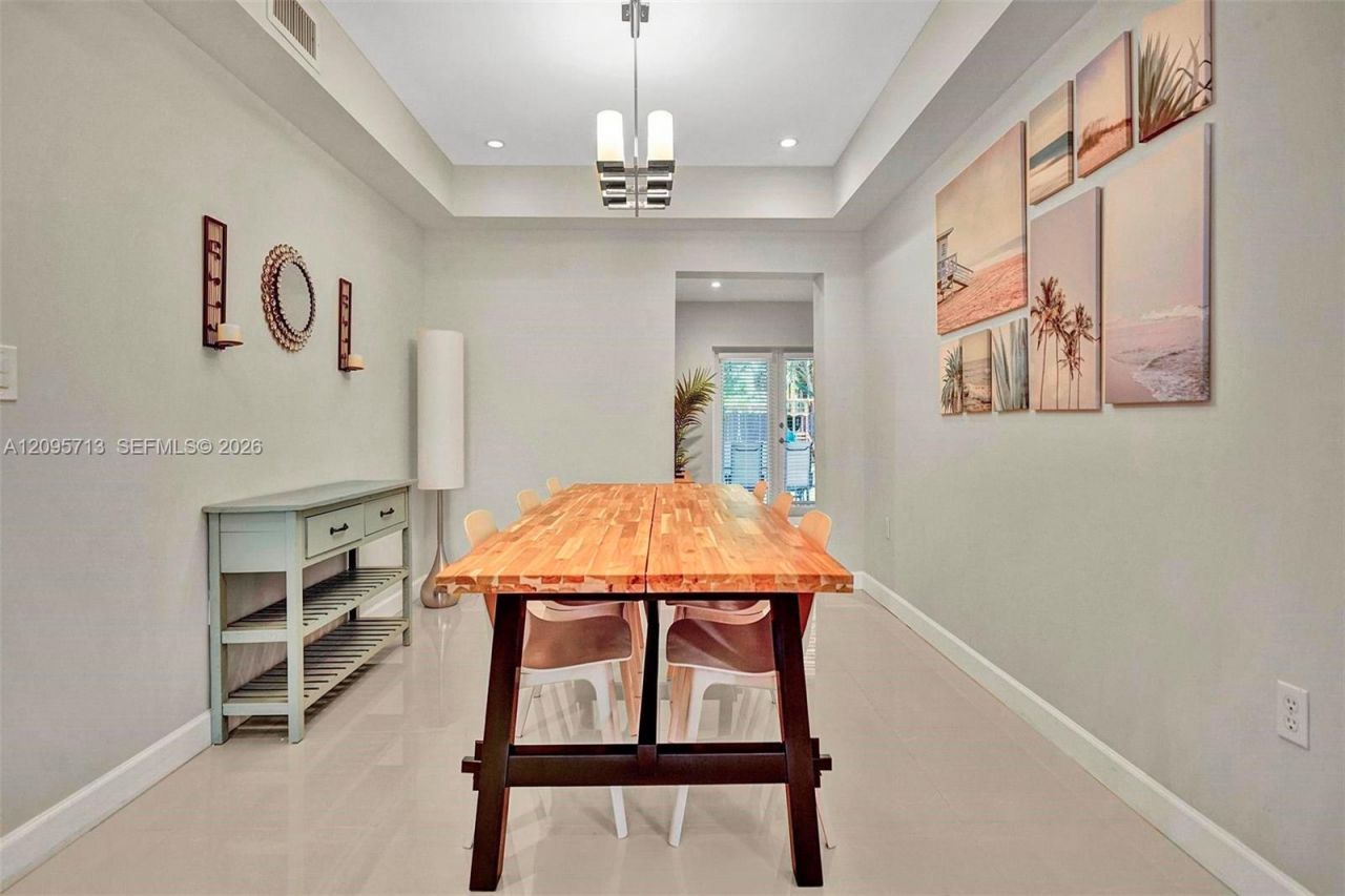 6550 SW 52nd Ter , South Miami, FL 33155 Photo