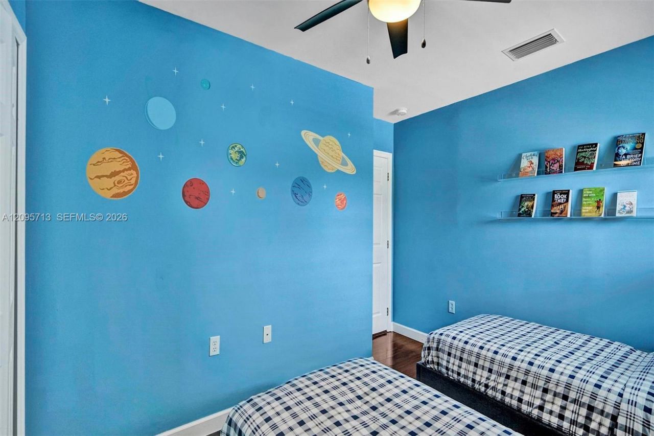 6550 SW 52nd Ter , South Miami, FL 33155 Photo