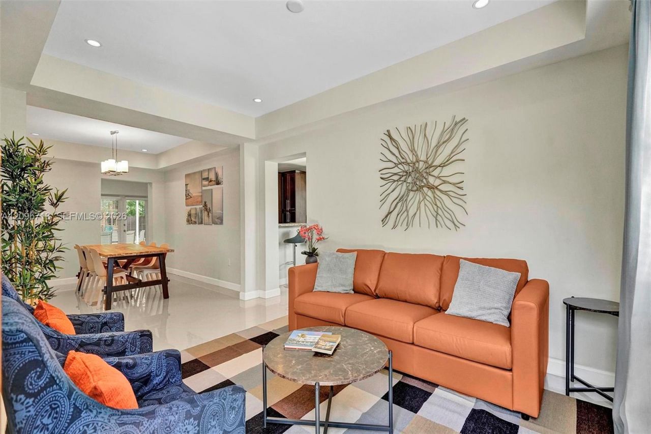 6550 SW 52nd Ter , South Miami, FL 33155 Photo