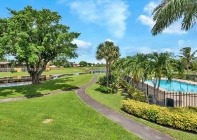110 Meadows Cir , Unit 110, Boynton Beach, FL 33436 Photo