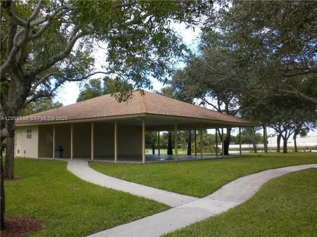110 Meadows Cir , Unit 110, Boynton Beach, FL 33436 Photo