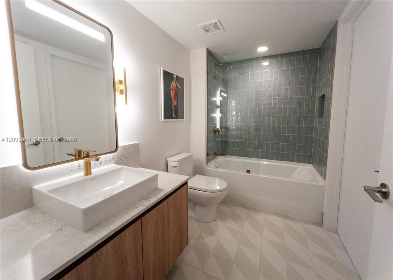 159 NE 6th St , Unit 2508, Miami, FL 33132 Photo