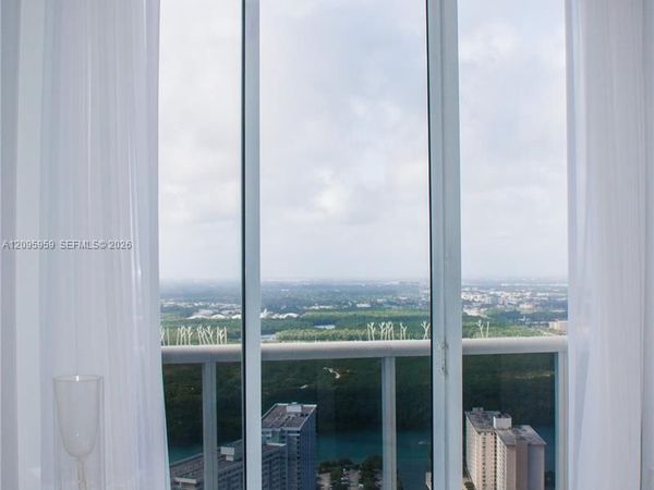 15811 Collins Ave , Unit 4306, Sunny Isles Beach, FL 33160
