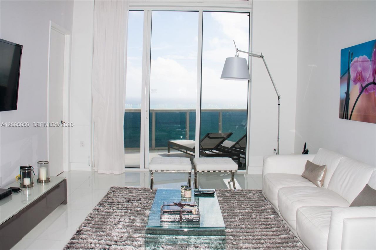 15811 Collins Ave, Unit 4306, Sunny Isles Beach, FL 33160 Photo