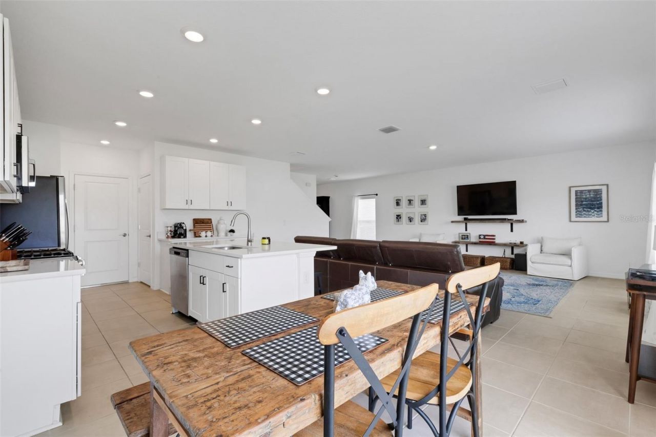 6308 Milestone Loop, Palmetto, FL 34221 Photo
