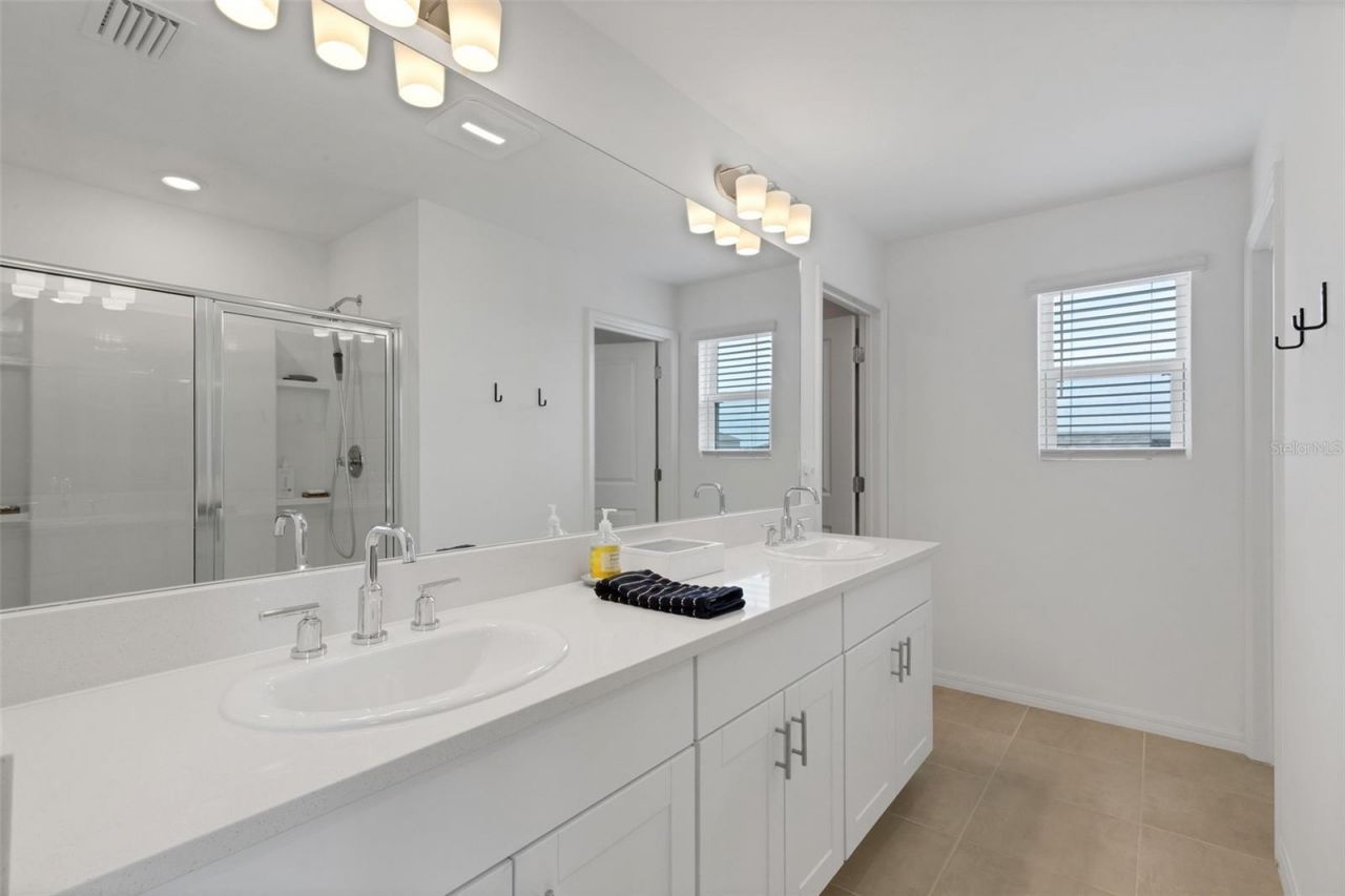 6308 Milestone Loop, Palmetto, FL 34221 Photo