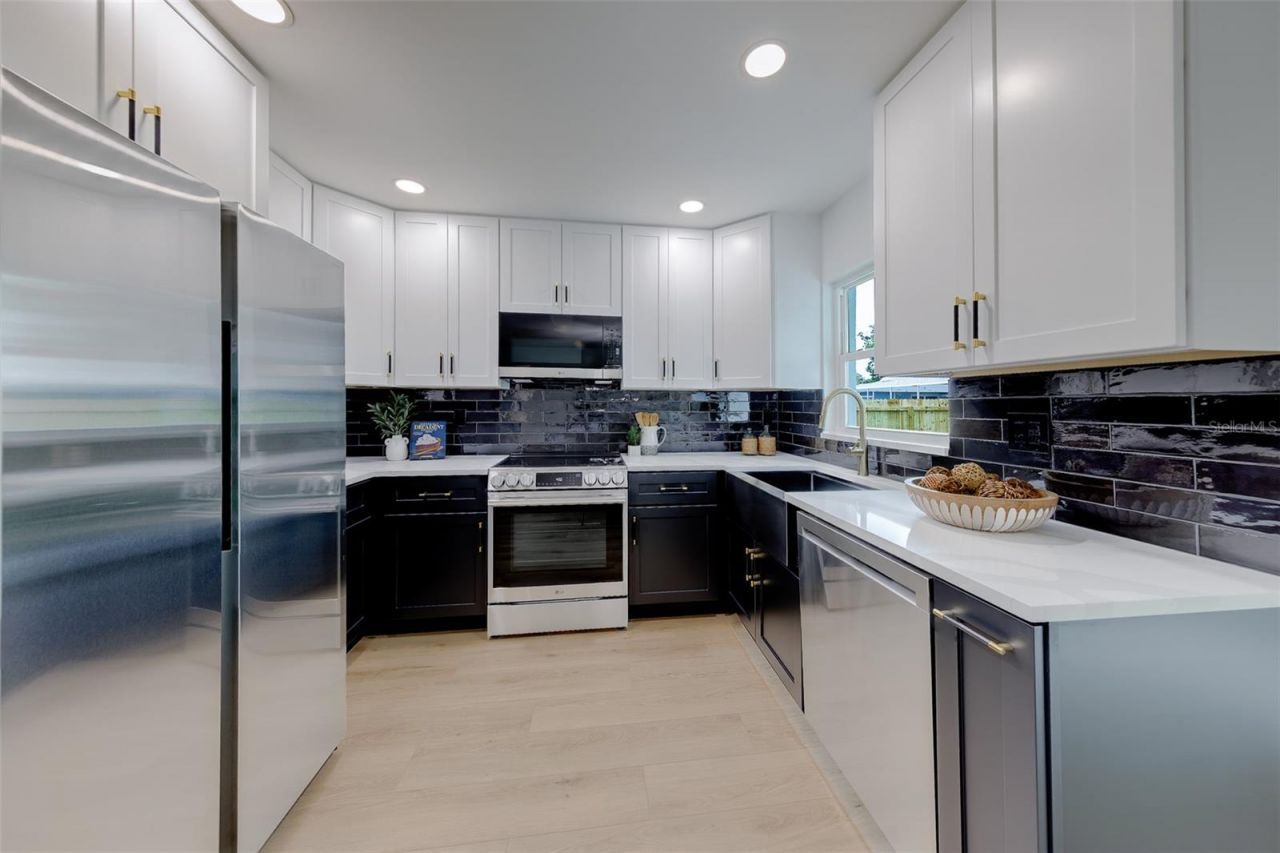 7026 68th Avenue N, Pinellas Park, FL 33781 Photo