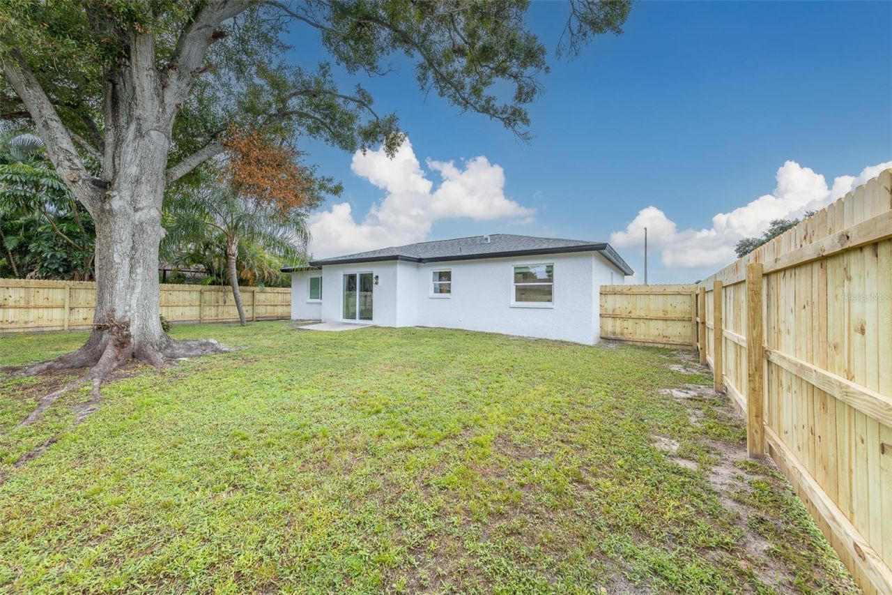 7026 68th Avenue N, Pinellas Park, FL 33781 Photo