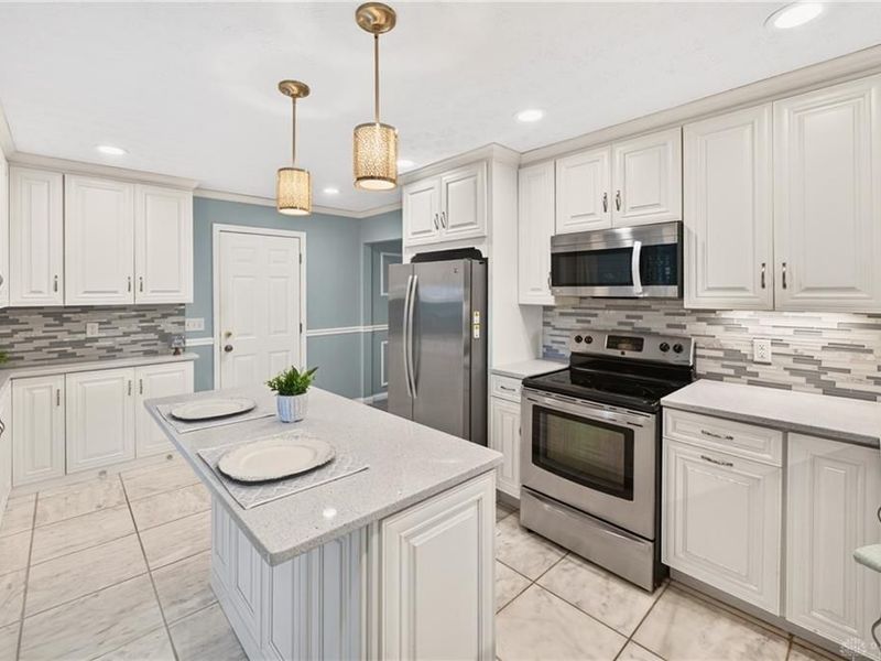 475 Whispering Pines Street, Springboro, OH 45066 Photo 8