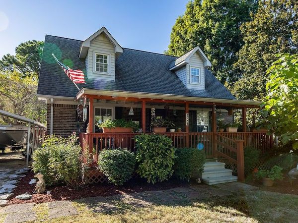 207 Oriole Dr , McMinnville, TN 37110