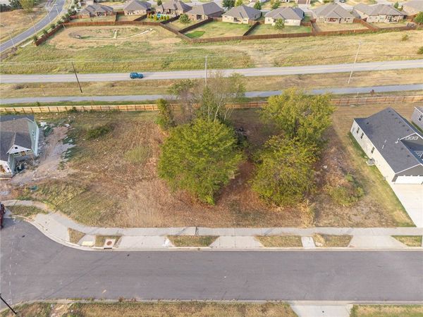 9528 Ash Place , Fort Smith, AR 72916